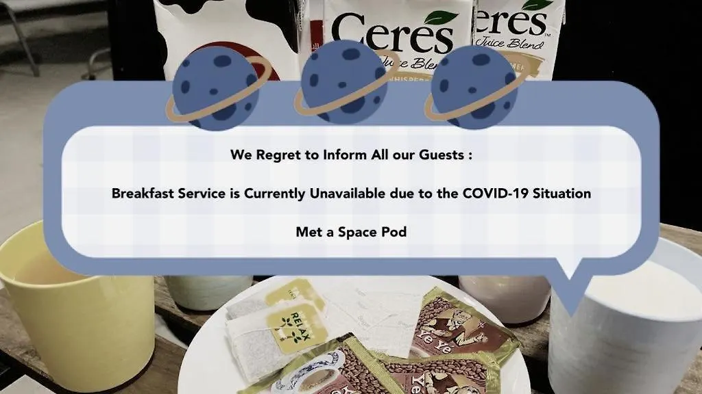 ** Capsule hotel Met A Space Pod @ Boat Quay Singapore Singapore