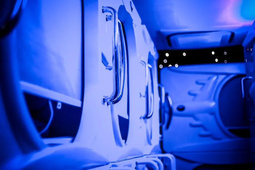 Met A Space Pod @ Boat Quay Singapore Capsule hotel